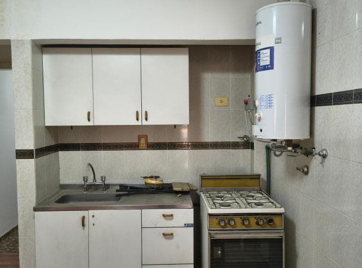 Propiedad Centrica en Venta - Av Salta - 3