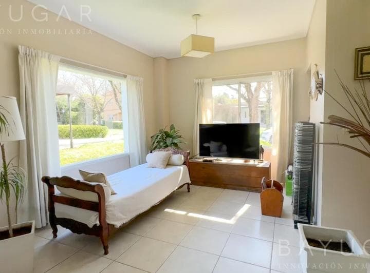 Venta Casa - Barrio Sausalito - Sobre Lote Central - Apto Crédito - 2