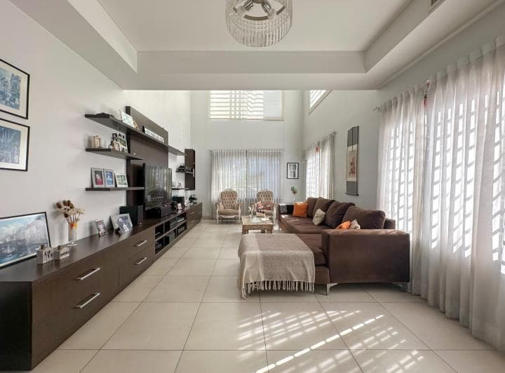 Casa en Venta en Lanús Este 4 Ambientes con Patio y Piscina Apto Credito - 3