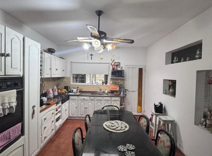 Venta Casa 4 Amb Cochera y Fondo Apto Crédito - 5