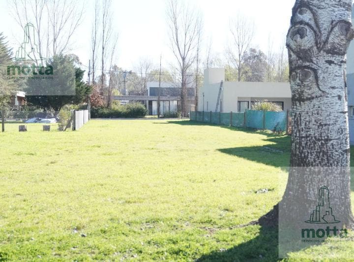 Terreno en Pinares del Sur - 3