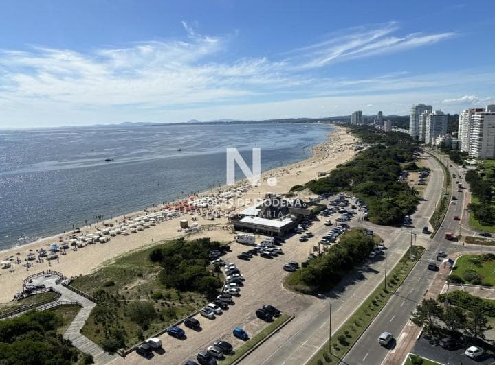 Apartamento Ideal de 3 Dorm. en Suite, con Balcón Espectacular con Vista Al Mar, en Mansa - Pun - 5