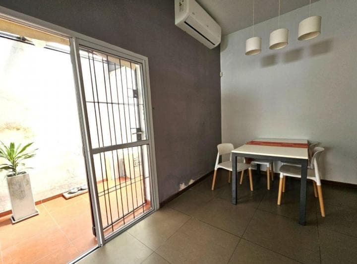 Casa 2 Dorm. con Jardín y Cochera – Tiro Suizo, Rosario - 4
