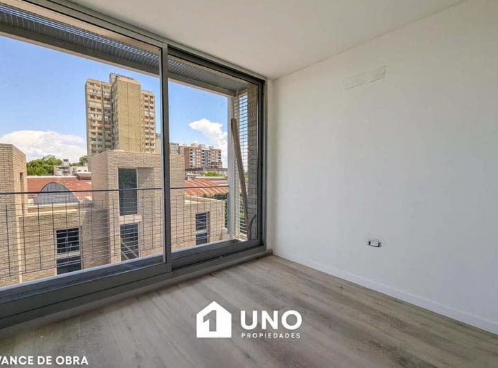 Amplio Departamento de 2 Dorm. con Balcón Terraza y Amenities. Posibilidad Cochera. - 4
