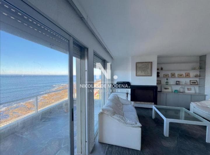 En Venta Impecable Apartamento de 3 Dorm. con Balcon, Garage y Baulera. - 2