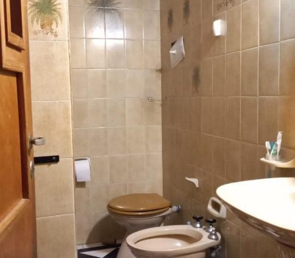 Casa de Planta Baja de 1 Dormitorio + Departamento Arriba de 2 Dorm.. - 5