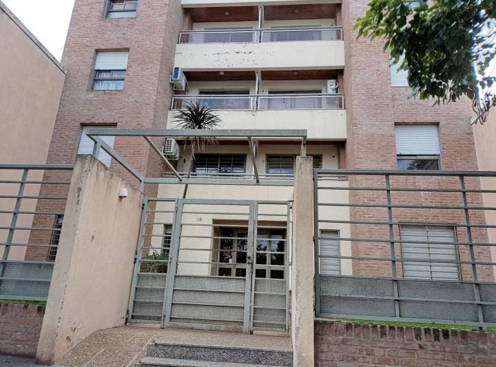 Venta Semipiso 1 Dormitorio Balcón Terraza en Cofico U$s68.000. - 2