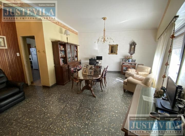 Casa 5 Ambientes con Jardín en Parque Patricios - 2
