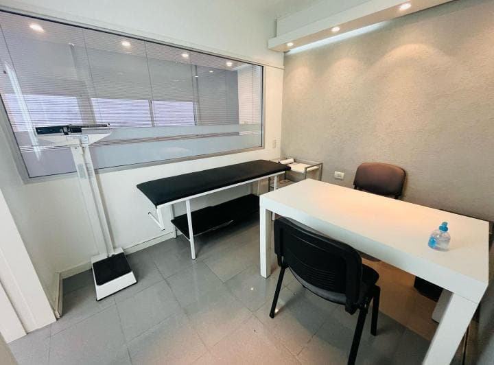 2 Amb. Consultorio / Estudio Prof - 3