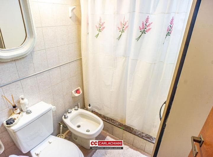 Casa en Venta 3 Dorm. Mas Oficinas - Roldán - 5