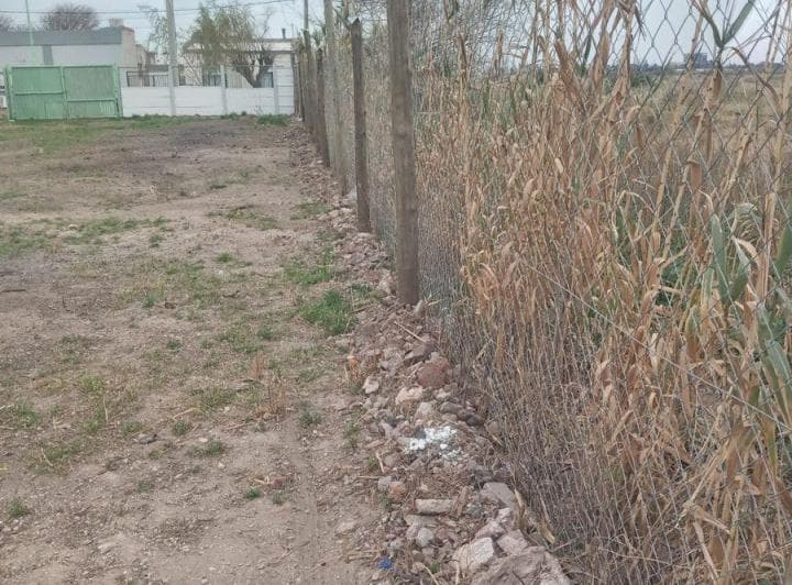 Excelente Lote de 847 m² - 3