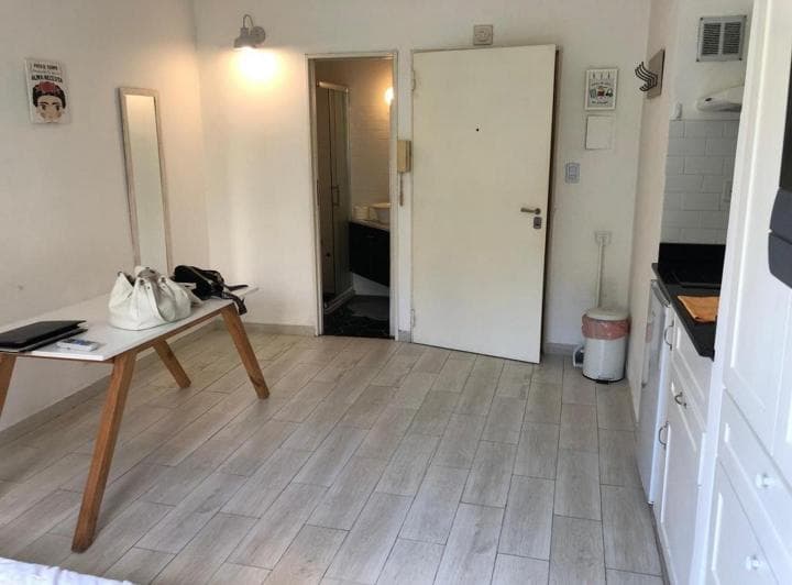 Hermoso Monoambiente Amoblado en Recoleta Todo Incluido - 4