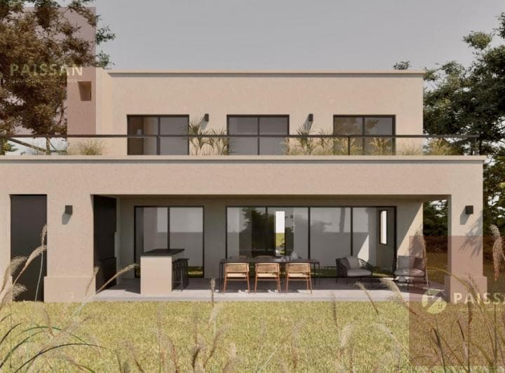 Casa 4 Ambientes en Barrio Cerrado con Portón en Venta - 2