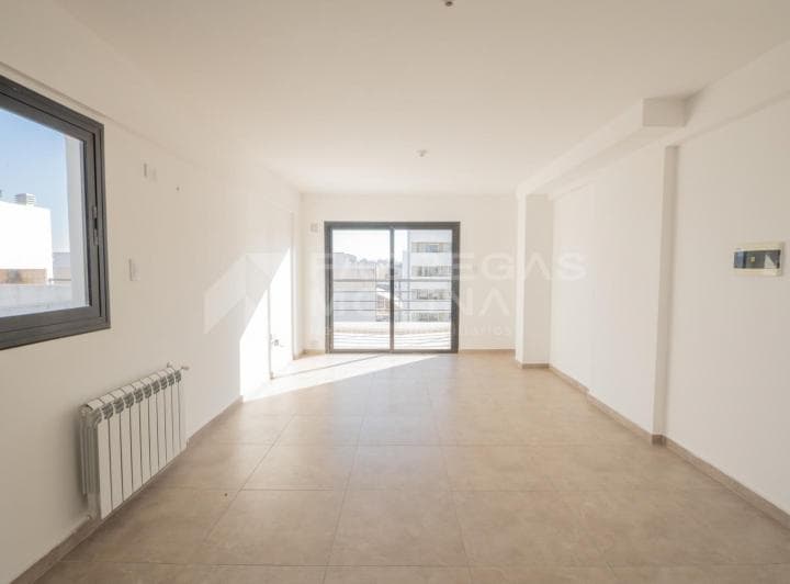 ¡Venta! Departamento a Estrenar en Gral Paz! - 3