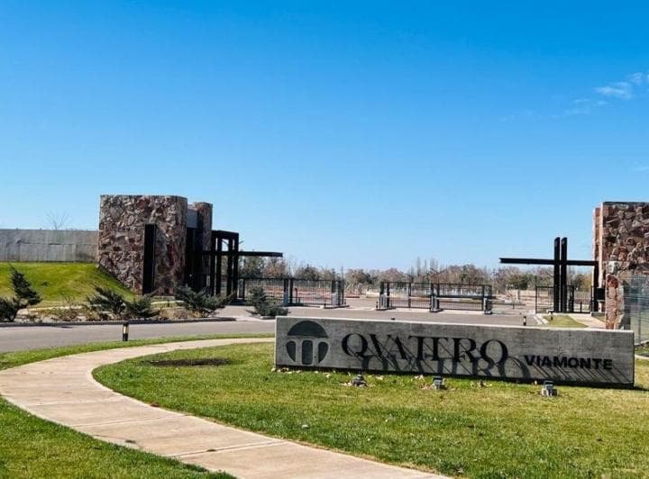 Lote en Venta en Chacras de Coria - Qvattro Viamonte - 2