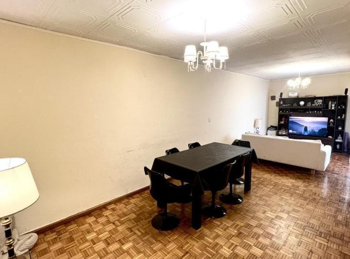 San Martin 2900 Departamento de 3 Ambientes Contrafrente Patio 90 m² en Paternal Venta - 5
