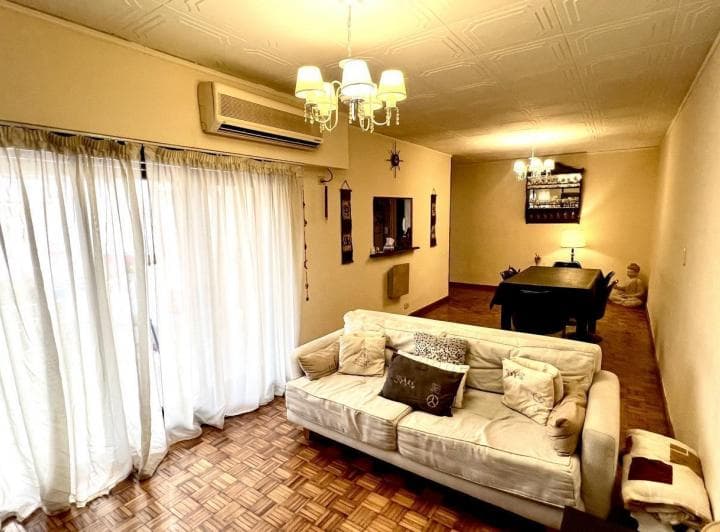 San Martin 2900 Departamento de 3 Ambientes Contrafrente Patio 90 m² en Paternal Venta - 3