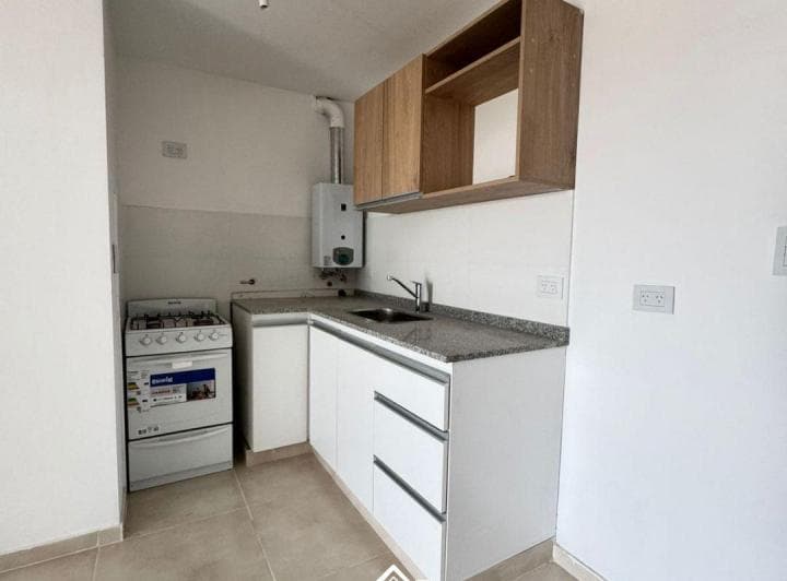 Dpto en Venta C/balcon B° Alto Alberdi - 5