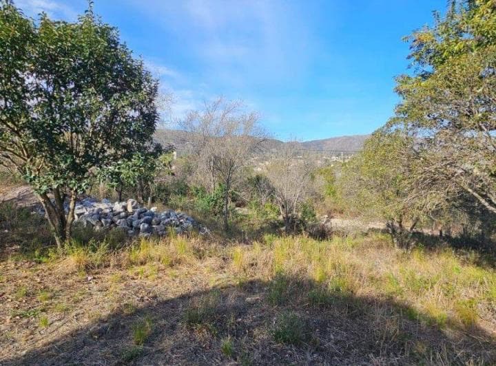 Venta Lote Serrano de 687 m² Ubicado en La Falda - 2