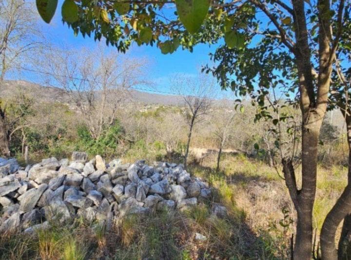 Venta Lote Serrano de 687 m² Ubicado en La Falda - 4