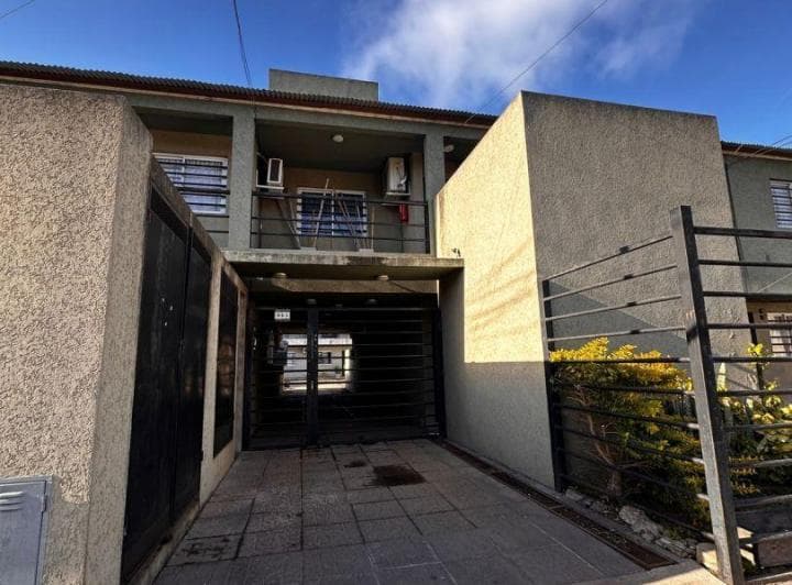 Casa 3 Ambientes. | Pueyrredon Al 900 - 2