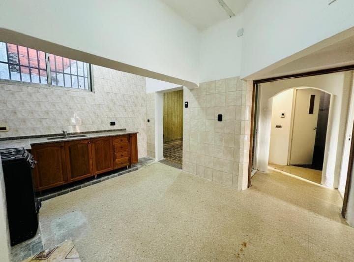 Casa 1 Dormitorio con Cochera Ludueña - Rosario. - 5