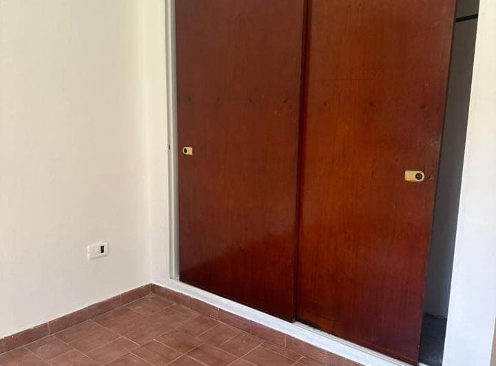 Casa de 318 m² con 2 Dorm. en Venta en Ciudad Jardín - 4