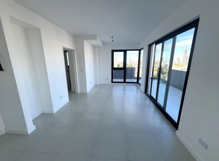 Exclusivo Depto. de 2 Amb. y 1/2 en Duplex C/ Balcónes Aterrazados C/ Parrilla - Vistas Al Río - 3