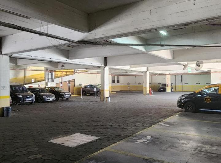Esquina Unica en Venta Lomas del Mirador a m de Gral. Paz - 3