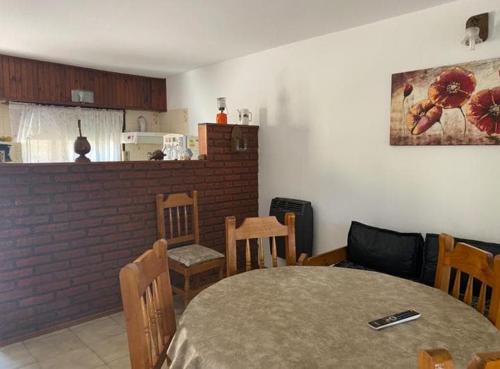 Venta en Block - Dos Departamentos Tres Ambientes Quincho y Cochera - 5