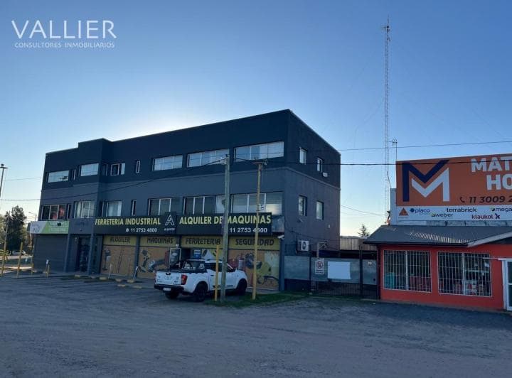 Local en Venta en Pilar, G. B. a. Zona Norte, Argentina - 2
