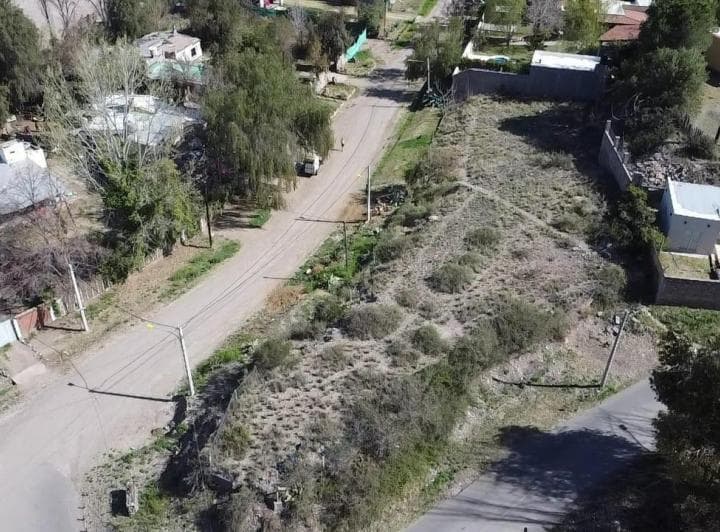 Gran Lote en Venta - 2