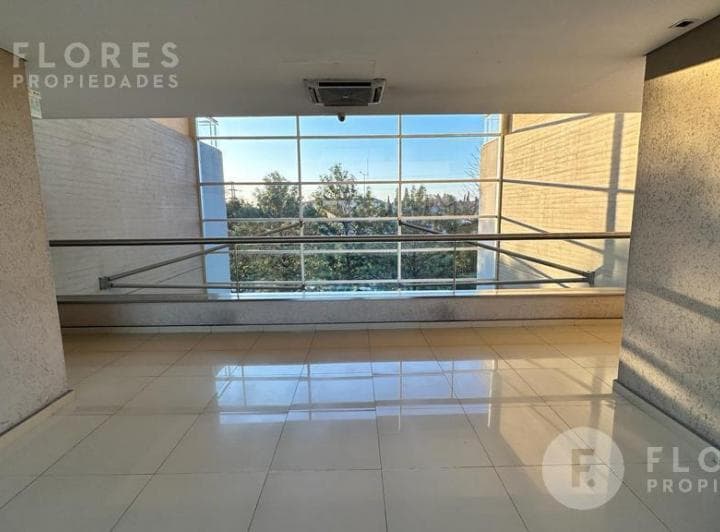 Oficina en Venta con Renta, 3 Ambientes, Despachos, 1 Toillete, Edificio Polo 1, Pilar - 4