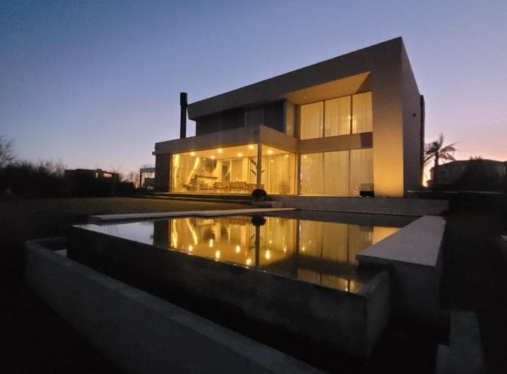 Venta Casa - 5 Ambientes Barrio Muelles - Puertos del Lago - Acepta Permuta Departamento - 2