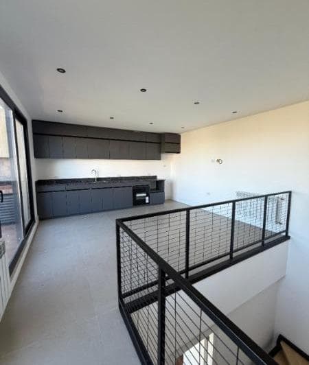 Departamento de 4 Amb en Duplex C/cochera Doble Zona Constitución - 3
