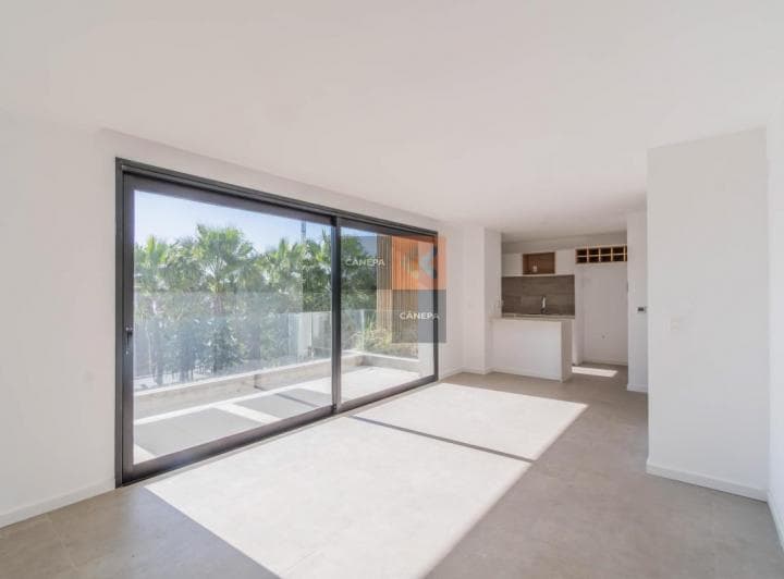 Venta Apartamento de 2 Dorm. en Jardines de Carrasco con Terraza con Parrillero - 4