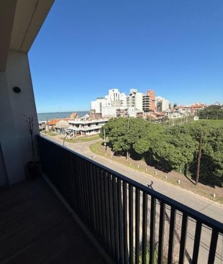 Departamento 4 Amb en Duplex C/cochera Doble Zona Constitución - 3