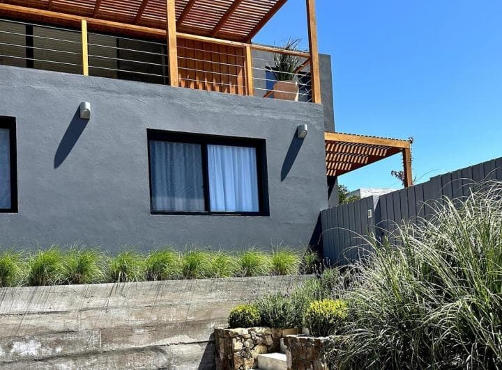 Casa en Alquiler en El Chorro de 3 Dorm. - 4