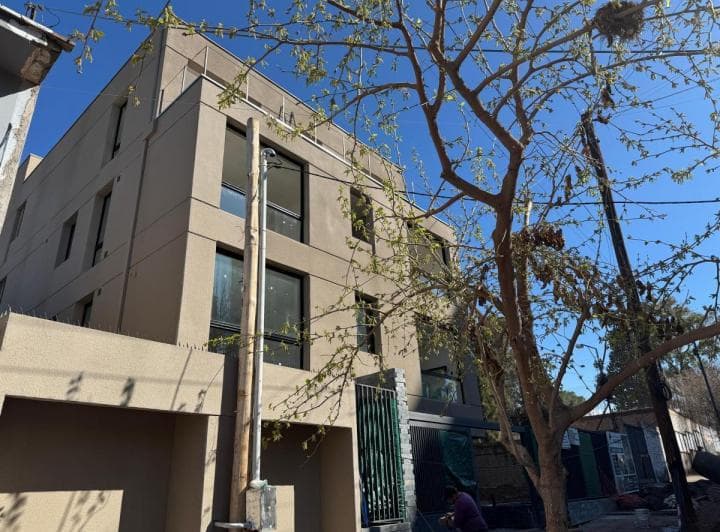Venta Departamento 2 Dorm. Estrenar 5° Seccion Mza - 2