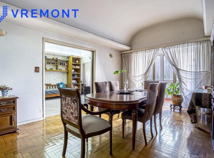 Av Belgrano Al 1200 / Monserrat / Departamento 4 Ambientes con Dependencia / Venta - 4