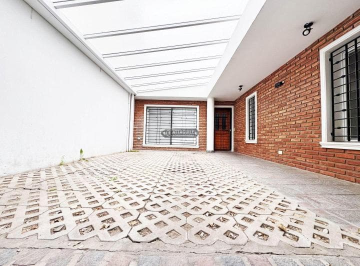 Casa 4 Ambientes. | Posadas 2750 - 5