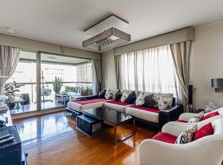 11 de Septiembre 1600 Town House Semipiso en Venta de 4 Ambientes C/dep 2 Cocheras - 3