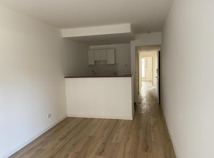 Venta 1 de Mayo 1159 Dos Dorm. con Cochera Balcon Al Frente - 4
