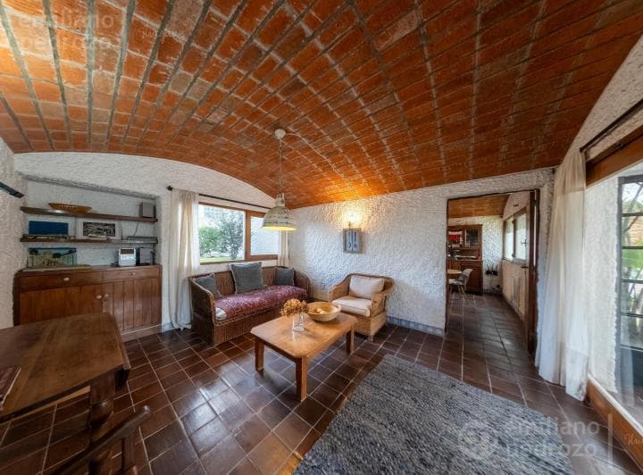 Venta Casa 4 Dorm. Península a Una Cuadra del Mar - 3