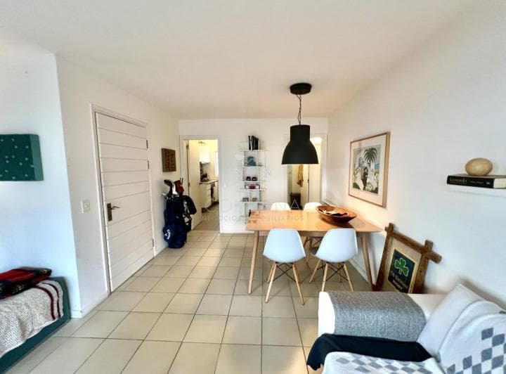 Encantador Apartamento de 2 Dorm. y 2 Baños, Vista Al Puerto - 3