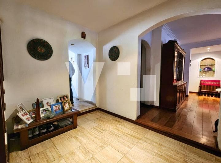 Casa en Victoria con Jardín, Pileta y 4 Dorm. – Ubicación Privilegiada - 2