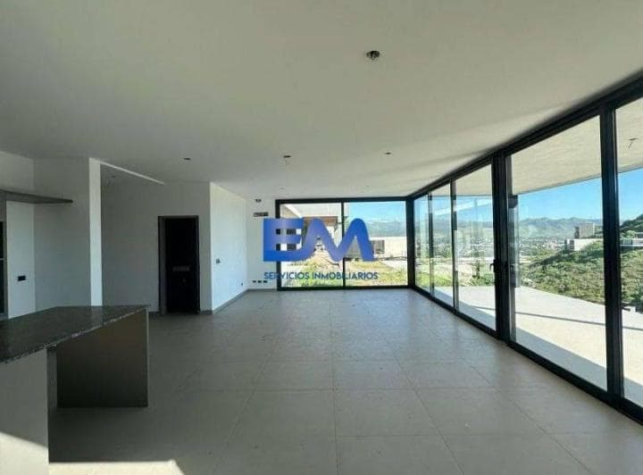Vendo Casa a Estrenar - Desarrollada en Una Sola Planta con Patio - La Cuesta - 5
