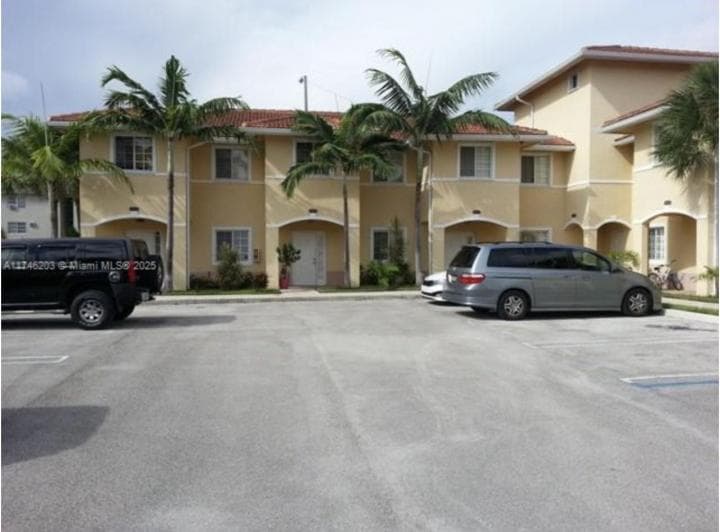 Oportunidad North Miami Aquavista Hometown - 5