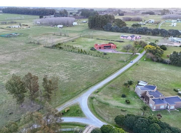Chacra en Venta en Estancia La Macarena. Barrio con Amenities. Terreno de 1 Hectárea. - 4