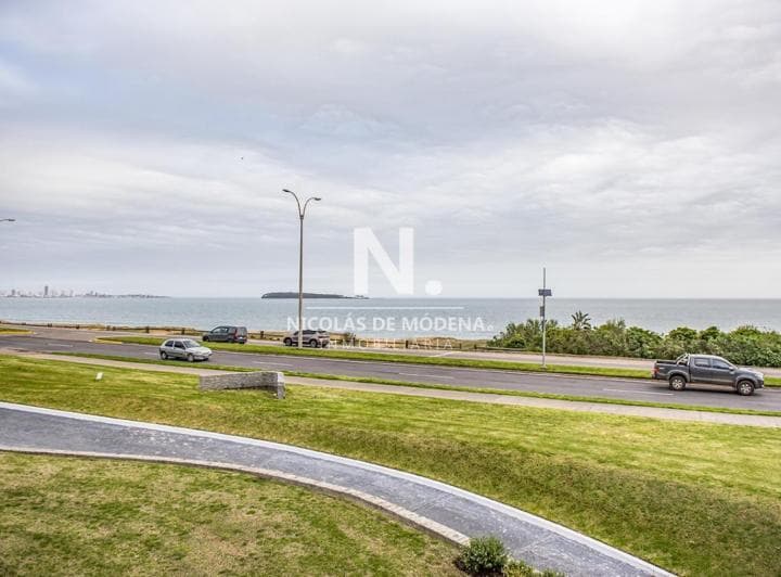 Departamento de 3 Dorm. en Venta. Gran Oportunidad en Mansa. - 3